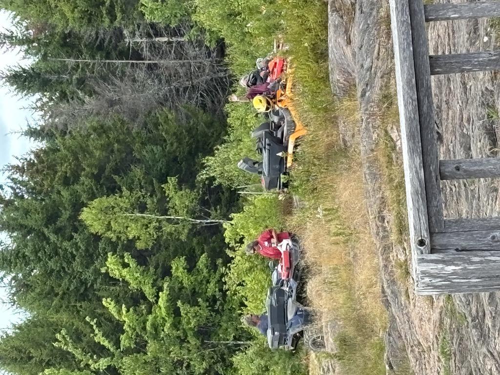 Toodlesreb Trail Photo